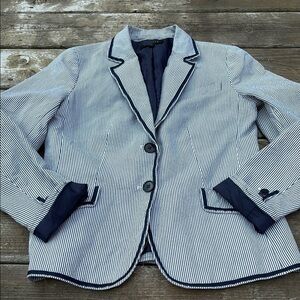 Talbots seersucker Striped Blazer with navy blue Trim size 6